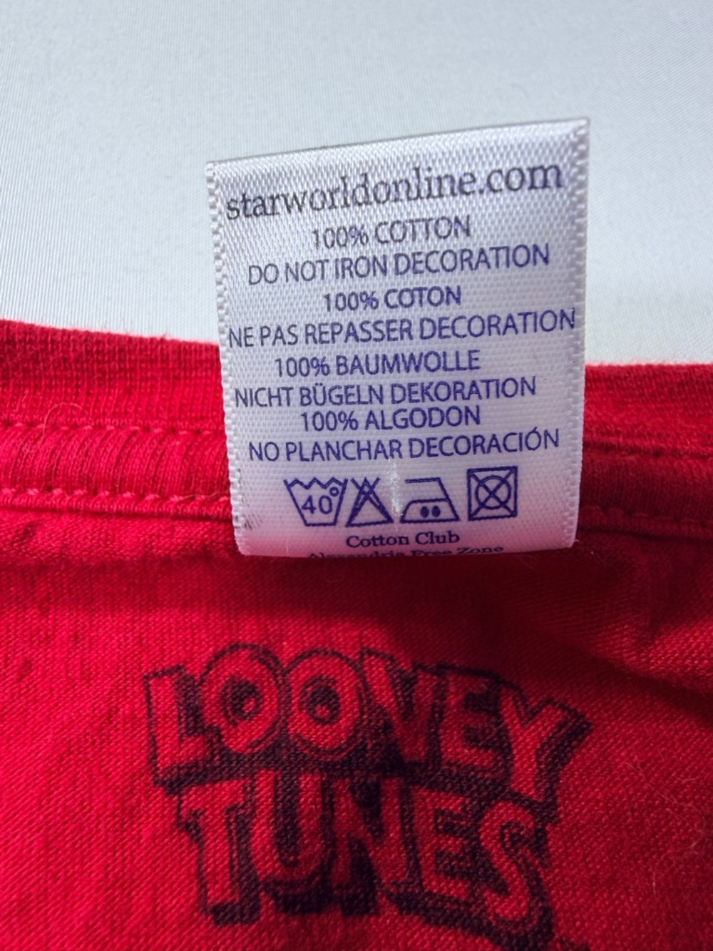 Warner Bros. Red Looney Tunes Logo Tee - Picture 6 of 7